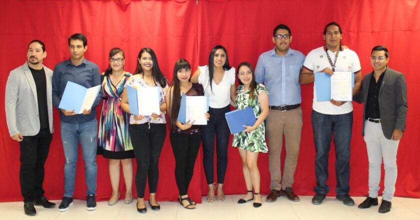 ENTREGA ESCUELA DE LENGUAS UJED CERTIFICACIONES DE CAMBRIDGE