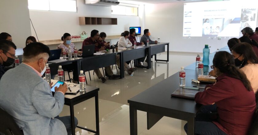 Capacita Secretaría de Salud de Durango a personal de la UJED para