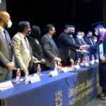 UJED ENTREGA 104 PROFESIONISTAS A LA LAGUNA
